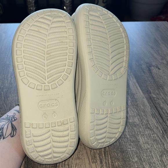 #129. Crocs crush clog in color BONE - Picture 5 of 5